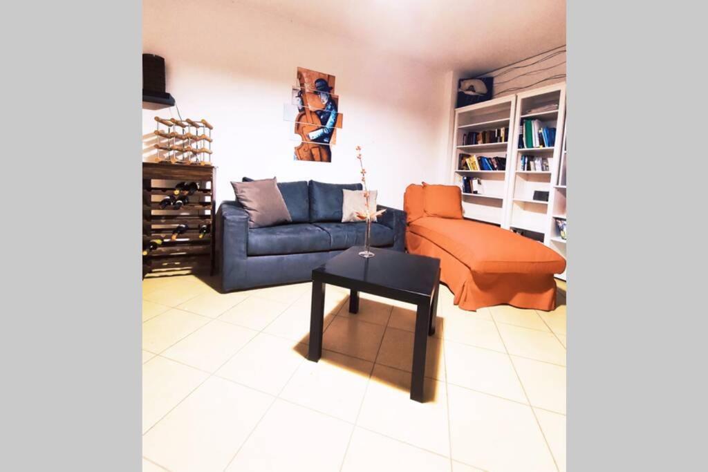 Large House 3 Floors City 'N Sea Vitinia 외부 사진